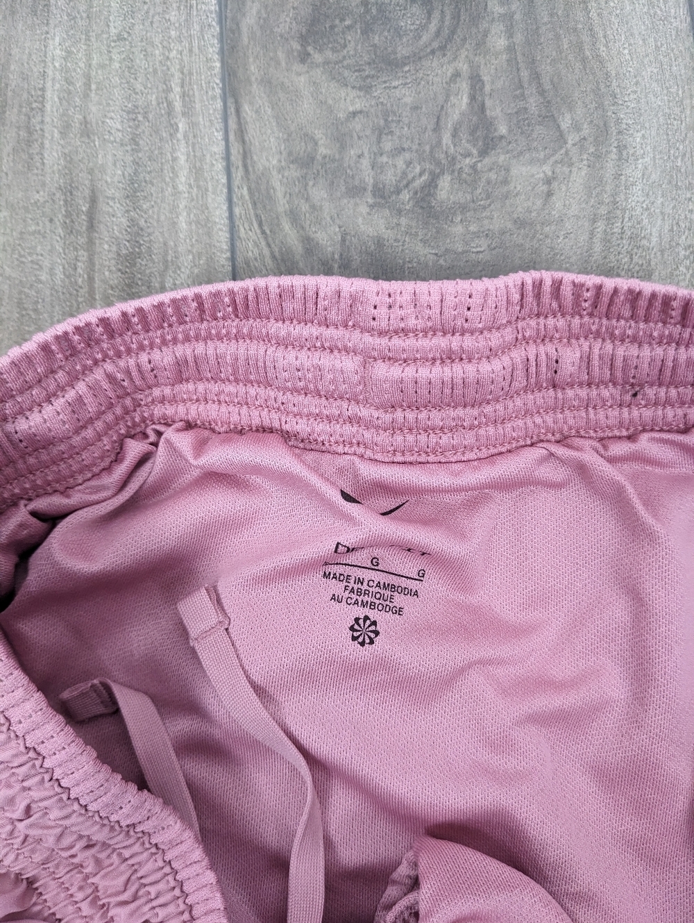 Nike Women's Running Shorts Pink Lined Size Large - Picture 3 of 6